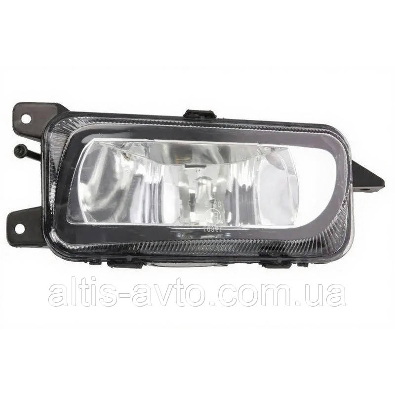 Фара противотуманная Мерседес Актрос (Mercedes Actos) 9438200056 Фара противотуманная Мерседес Актрос (Mercedes Actos) 9438200056