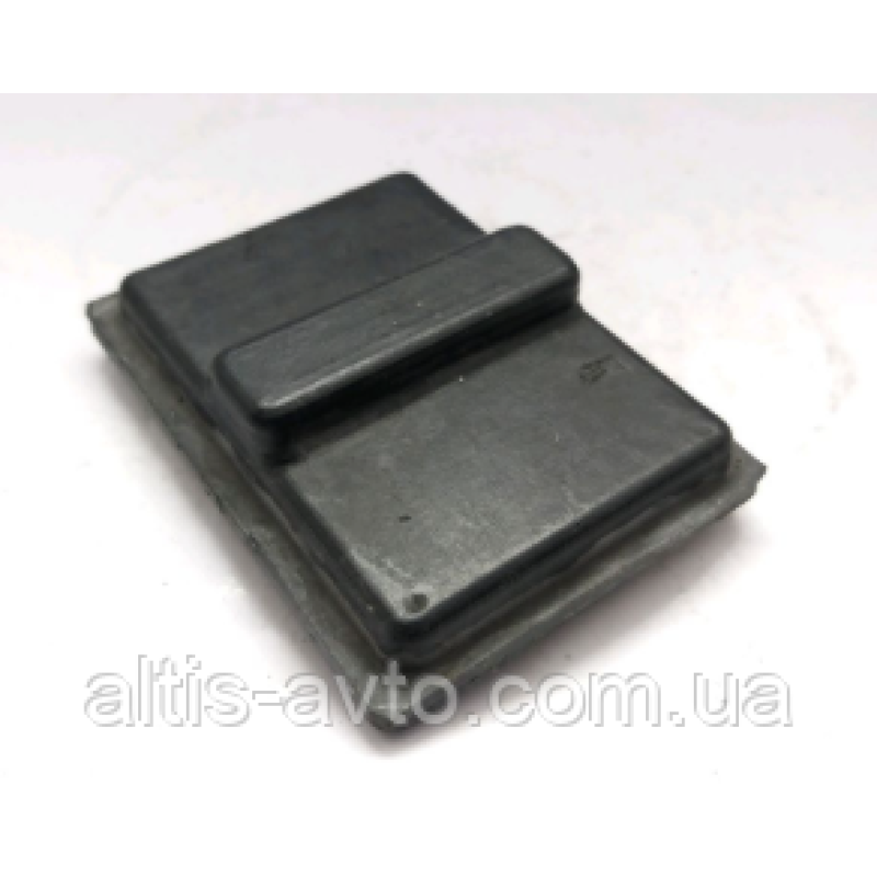 Отбойник кабины резина Mercedes LK, LN2, 709, 1117 ➤ 6743250244