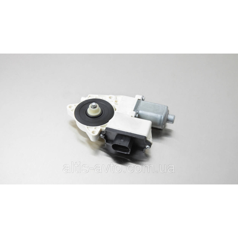 Мотор стеклоподъемника MAN TGS, TGX ➤ 81286016137 Мотор стеклоподъемника MAN TGS, TGX ➤ 81286016137