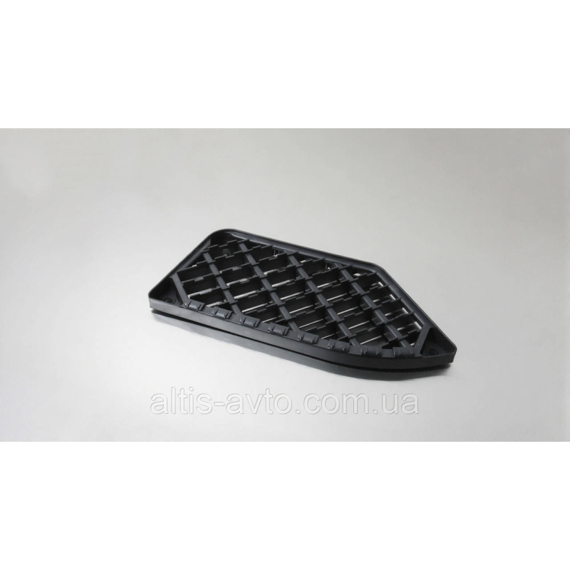 Накладка ступеньки Renault Premium DXi, Midlum VOLVO прав. нижн ➤ 5010544027