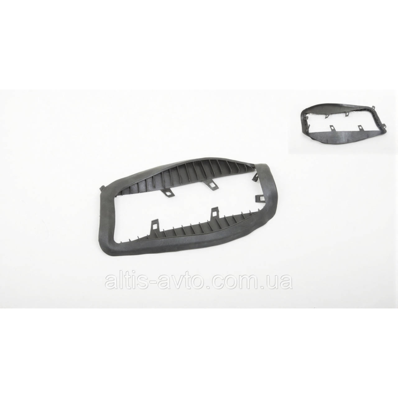 Рамка фары левая MAN TGL (Euro, TGM TGM, TGL 8.180, 12.180 ➤ 81251110050