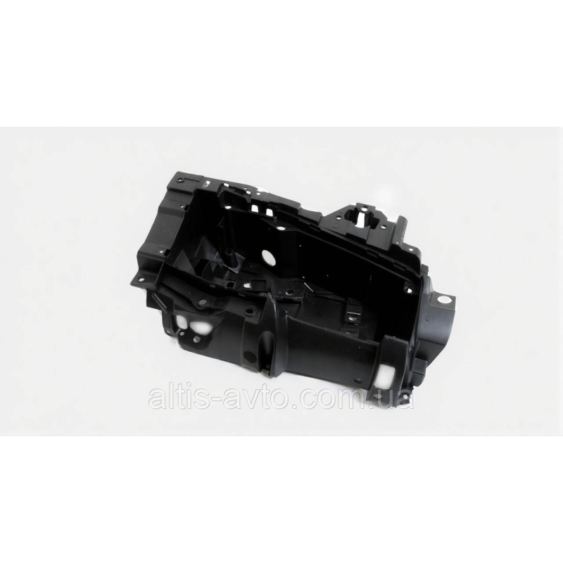 Гнездо фары VOLVO FH, FM ➤ 82209788 Гнездо фары VOLVO FH, FM ➤ 82209788